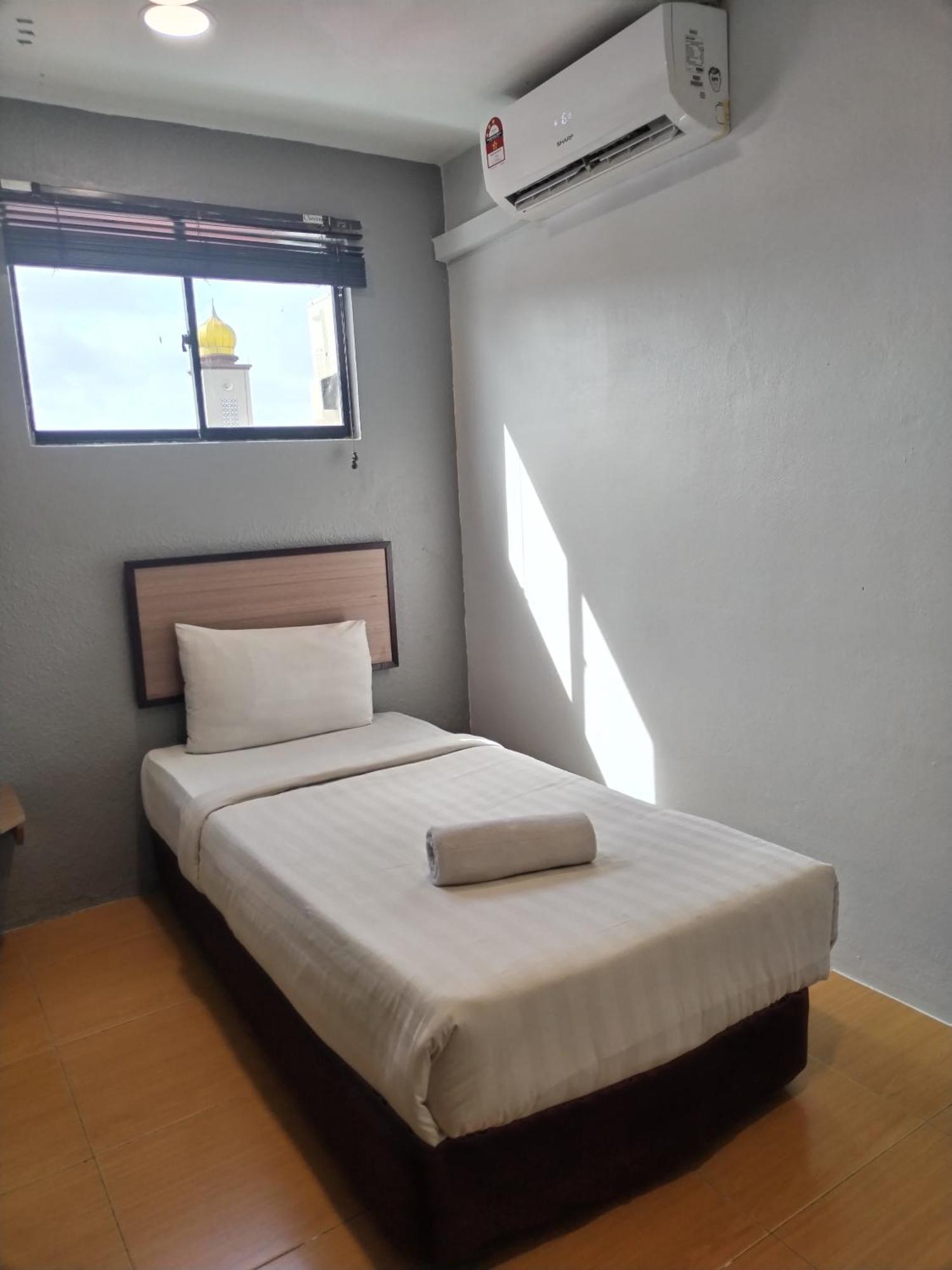 Maple Boutique Hotel Кота Бару Екстериор снимка